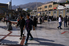 مراسم اعتکاف در امامزاده صالح