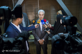 نشست وزیر علوم، تحقیقات و فناوری با استادان برجسته دانشگاه های کشور