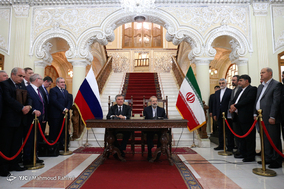 دیدار رئیس دومای روسیه با علی لاریجانی
