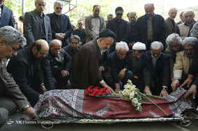 مراسم تشییع پیکر زنده یاد محمد ابراهیم جعفری