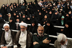 دیدار مسئولان نظام و سفرای کشورهای اسلامی با مقام معظم رهبری