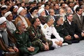 دیدار مسئولان نظام و سفرای کشورهای اسلامی با مقام معظم رهبری