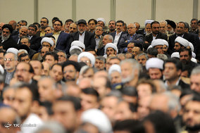 دیدار مسئولان نظام و سفرای کشورهای اسلامی با مقام معظم رهبری