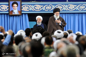 دیدار مسئولان نظام و سفرای کشورهای اسلامی با مقام معظم رهبری