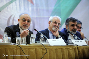 آئین رونمایی از کتاب 