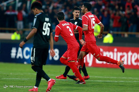 دیدار تیم های فوتبال پرسپولیس و السد