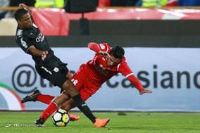 دیدار تیم های فوتبال پرسپولیس و السد