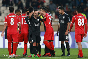 دیدار تیم های فوتبال پرسپولیس و السد