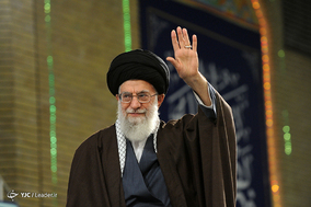 دیدار وزیر و جمعی از کارکنان وزارت اطلاعات با رهبر معظم انقلاب اسلامی