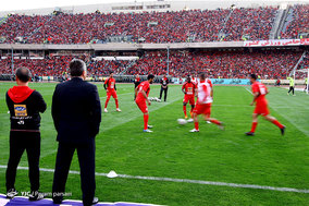 دیدار تیم های فوتبال پرسپولیس و سپید رود