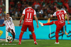دیدار تیم های فوتبال پرسپولیس و سپید رود