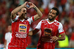 دیدار تیم های فوتبال پرسپولیس و سپید رود