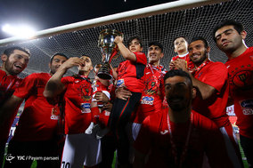 جشن قهرمانی تیم فوتبال پرسپولیس در لیگ برتر فوتبال
