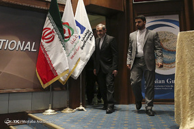 مراسم رونمایی از کتاب خلیج فارس