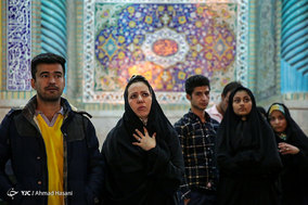حال و هوای حرم مطهر رضوی در شب میلاد امام زمان (عج)