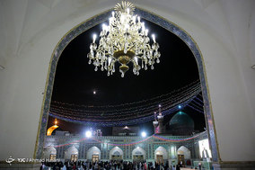 حال و هوای حرم مطهر رضوی در شب میلاد امام زمان (عج)