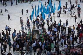 مسجد جمکران در روز میلاد حضرت مهدی(عج)