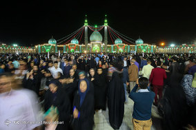 مسجد جمکران در روز میلاد حضرت مهدی(عج)