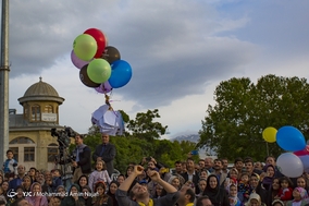 جشنواره پرواز آرزوها در همدان