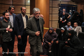 آئیین رونمایی از کتاب سرباز کوچک امام