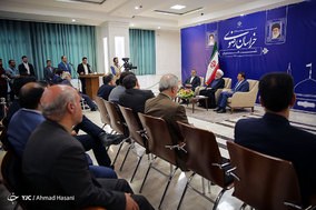 نشست خبری رئیس جمهور در پایان سفر به خراسان رضوی