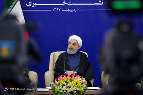 نشست خبری رئیس جمهور در پایان سفر به خراسان رضوی