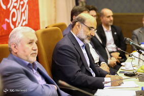 نشست رئیس رسانه ملی با هنرمندان عرصه پویا نمایی