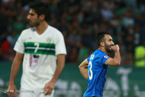 دیدار تیم های فوتبال ذوب آهن اصفهان و استقلال تهران-2
