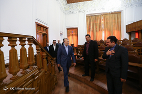 دیدار جمعی از مدیران آموزش و پرورش با رئیس مجلس شورای اسلامی