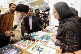 بازدید رهبر انقلاب از سی و‌‌ یکمین نمایشگاه بین‌المللی کتاب تهران