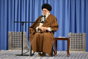 دیدار شرکت‌کنندگان در کنگره نقش شیعه در پیدایش و گسترش علوم اسلامی با رهبر معظم انقلاب