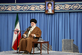 دیدار شرکت‌کنندگان در کنگره نقش شیعه در پیدایش و گسترش علوم اسلامی با رهبر معظم انقلاب