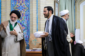 مراسم عمامه گذاری طلاب حوزه علمیه خراسان
