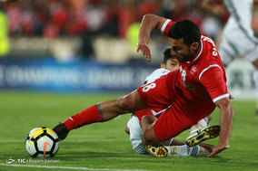 دیدار تیم های فوتبال پرسپولیس و الجزیره