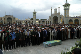 تشییع پیکر شهید مدافع حرم سالم صفرزاده - قم