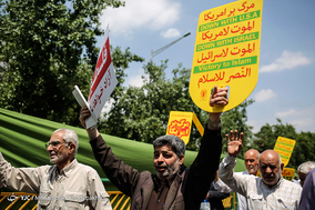 راهپیمایی نمازگزاران تهرانی در محکومیت انتقال سفارت آمریکا به قدس
