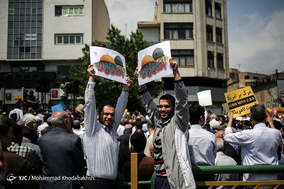 راهپیمایی نمازگزاران تهرانی در محکومیت انتقال سفارت آمریکا به قدس