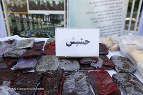 دستگیری فروشندگان و توزیع کنندگان مواد مخدر