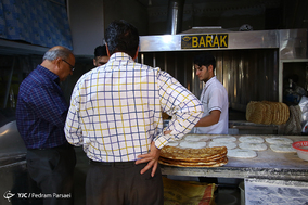 خرید و فروش نان در ماه مبارک رمضان
