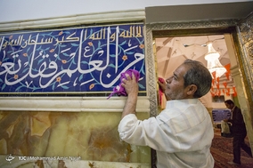 غبارروبی آستان مقدس امام زاده عبدالله همدان