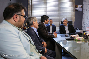 بازدید معاون علمی و فناوری رئیس جمهور از شرکت دانش بنیان و استارتاپی 