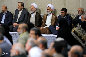 دیدار مسئولان و کارگزاران نظام با مقام معظم رهبری
