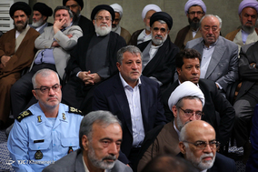 دیدار مسئولان و کارگزاران نظام با مقام معظم رهبری