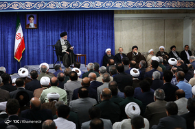 دیدار مسئولان و کارگزاران نظام با مقام معظم رهبری