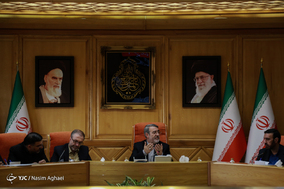 یازدهمین جلسه مرکزی ستاد اربعین عصر امروز چهارشنبه چهارم مهرماه با حضور عبدالرضا رحمانی فضلی وزیر کشور در وزارت کشور برگزار شد.