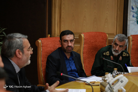 یازدهمین جلسه مرکزی ستاد اربعین عصر امروز چهارشنبه چهارم مهرماه با حضور عبدالرضا رحمانی فضلی وزیر کشور در وزارت کشور برگزار شد.