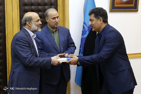دیدار رئیس فدراسیون فوتبال و اعضای تیم ملی فوتسال بانوان با رئیس رسانه ملی‎