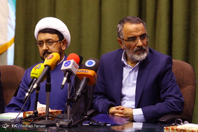 جلسه ستاد مرکزی بزرگداشت حضرت امام خمینی و دیدار با یادگار امام