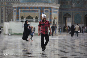 بارش رحمت الهی در مشهد مقدس