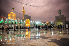 بارش رحمت الهی در مشهد مقدس